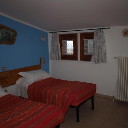 Chalet Della Luna Клав'єре Екстер'єр фото